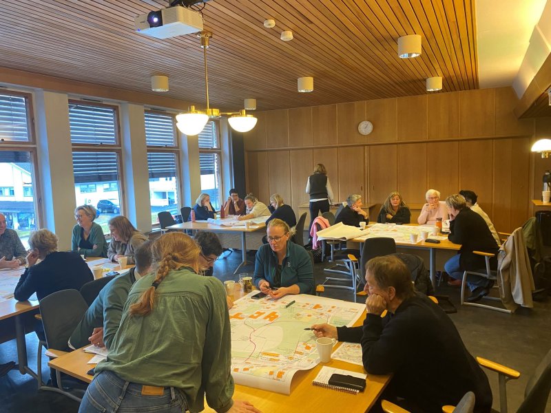 Hjemmebesøk, workshop og folkemøte i Drangedal